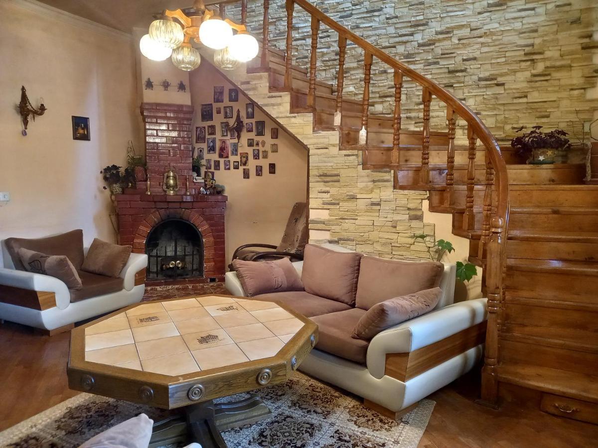 Old House Apartment Akhaltsikhe  Ngoại thất bức ảnh